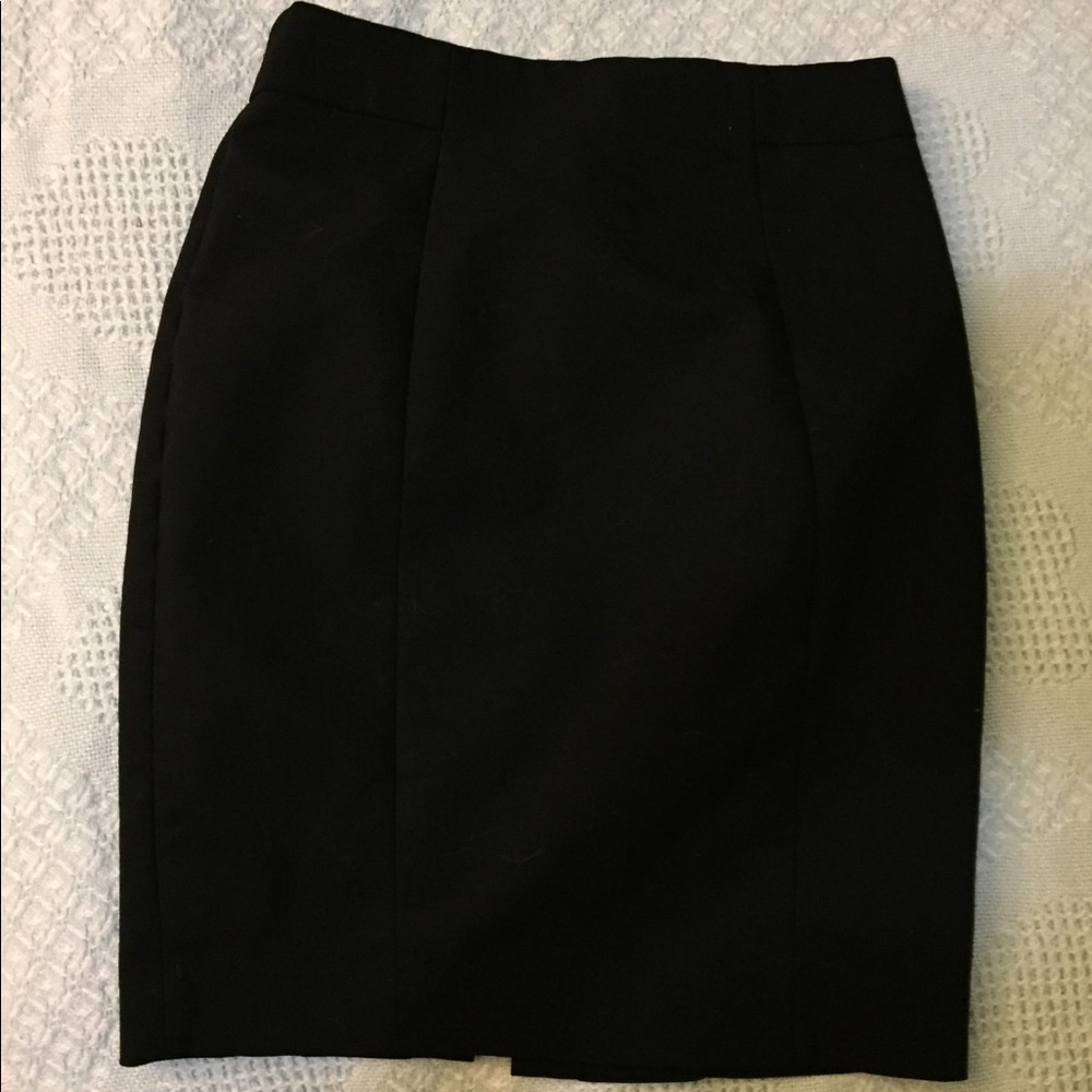 Black pencil skirt